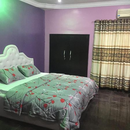 Juicebox B&B Lagos Exterior photo