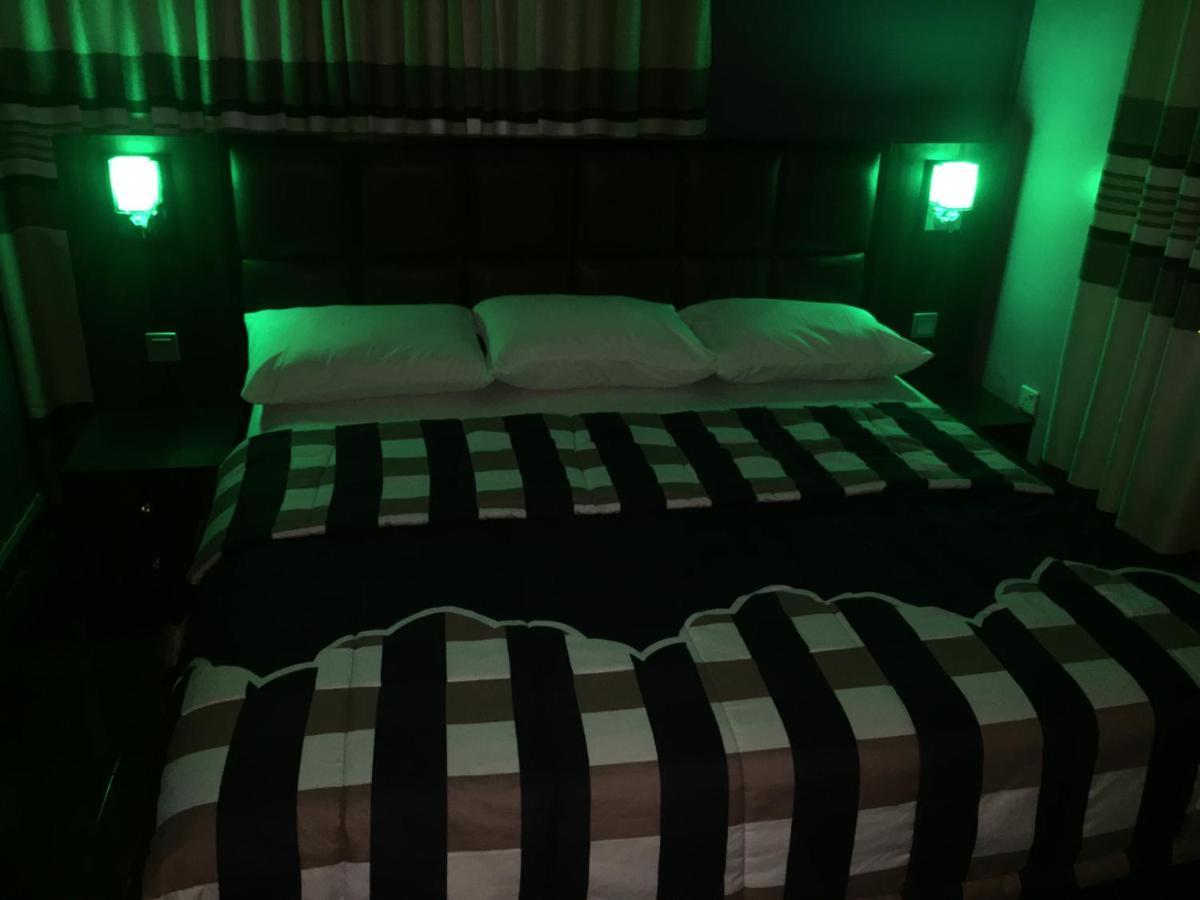 Juicebox B&B Lagos Exterior photo