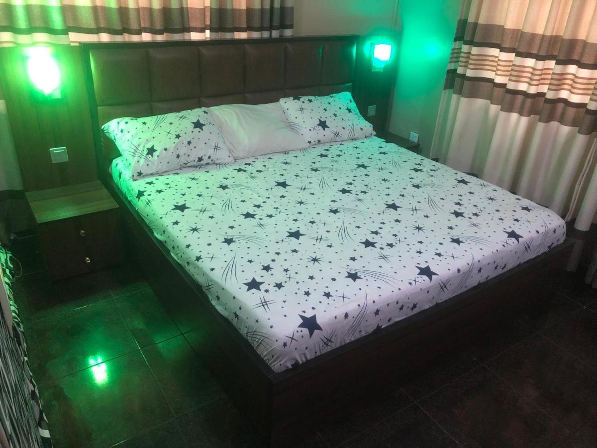 Juicebox B&B Lagos Exterior photo