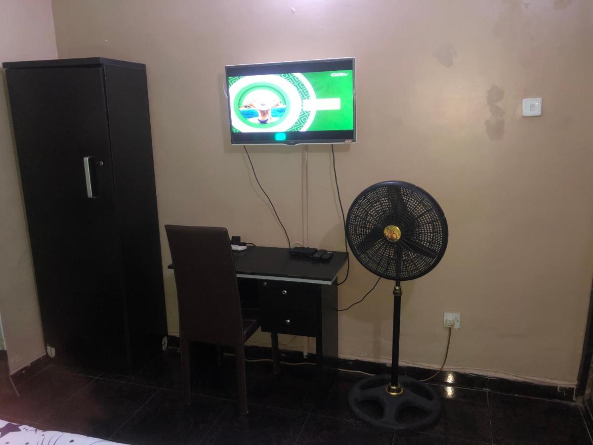 Juicebox B&B Lagos Exterior photo