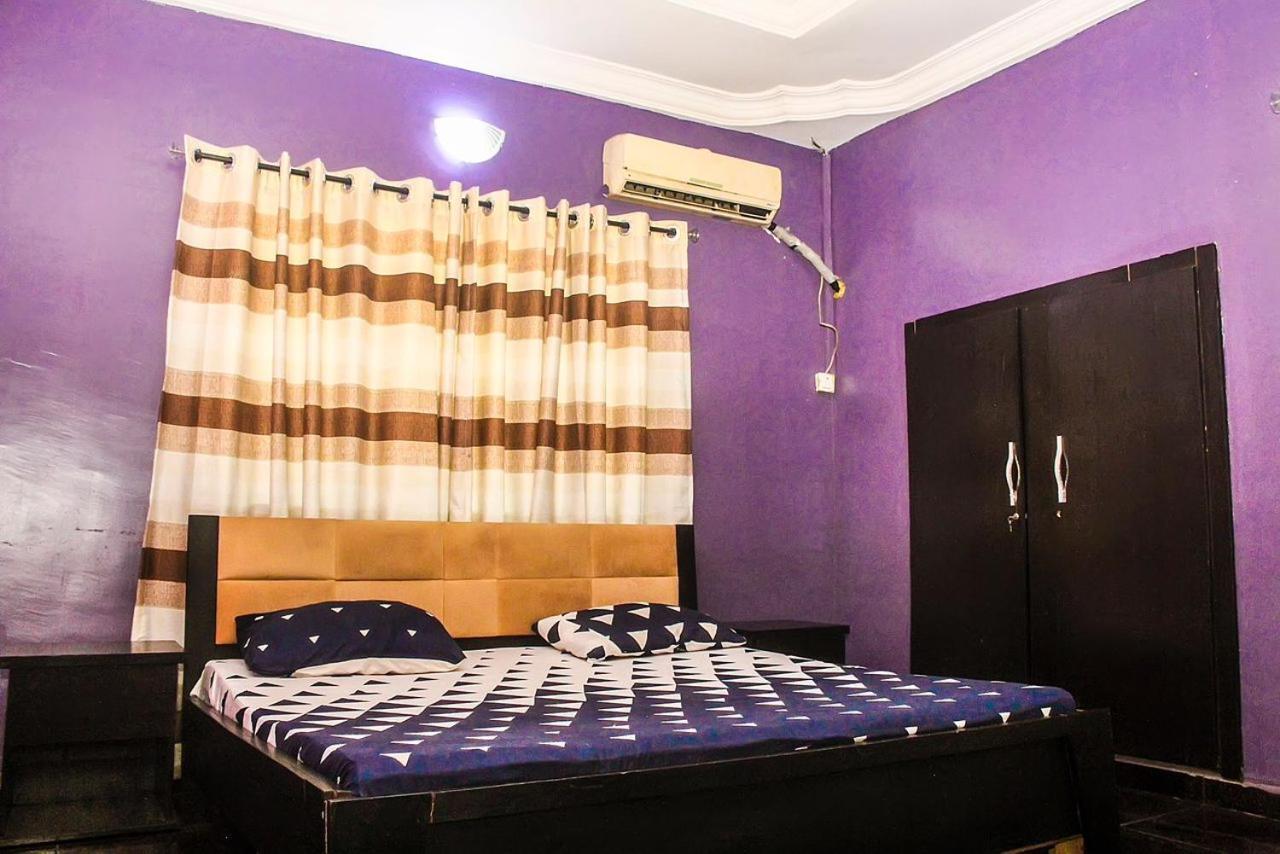 Juicebox B&B Lagos Exterior photo
